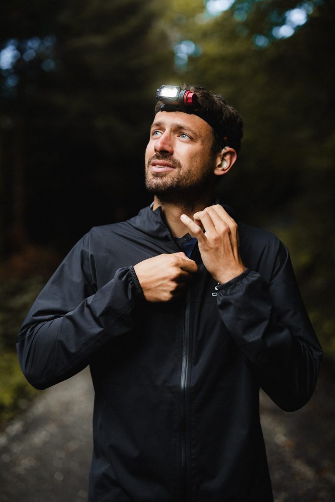 Antoine Collomb-Patton, skieur nordique handisport, premier français médaillé aux Deaflympics. Ambassadeur de Lagolight.